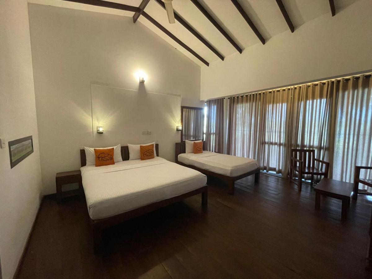 Hotel Lake Park Polonnaruwa Ngoại thất bức ảnh
