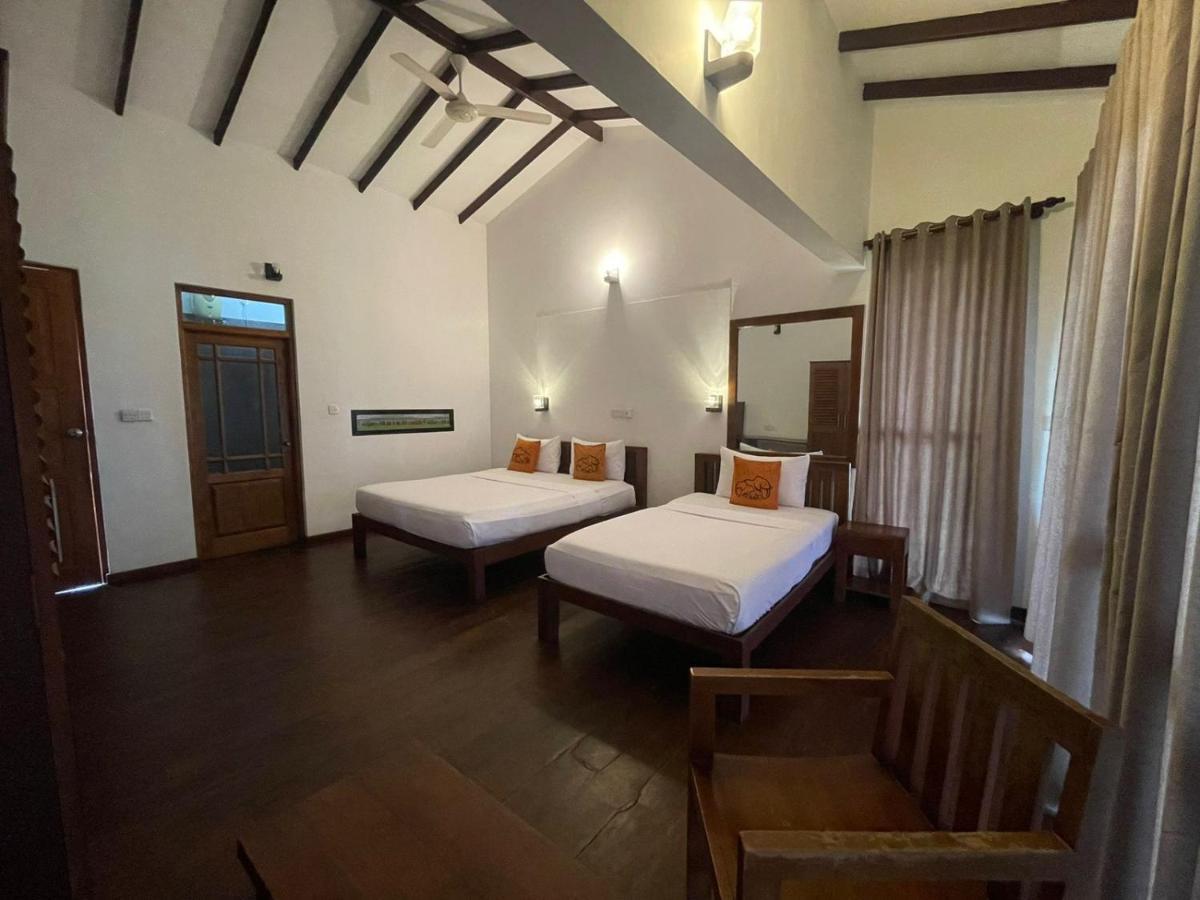 Hotel Lake Park Polonnaruwa Ngoại thất bức ảnh