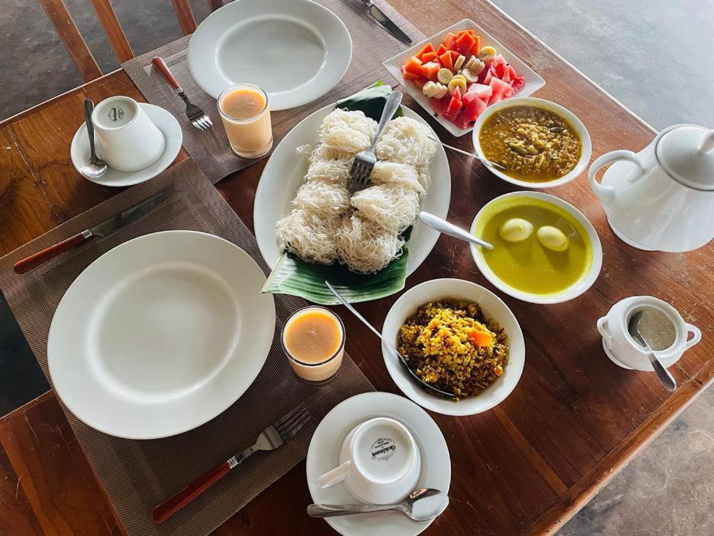 Hotel Lake Park Polonnaruwa Ngoại thất bức ảnh