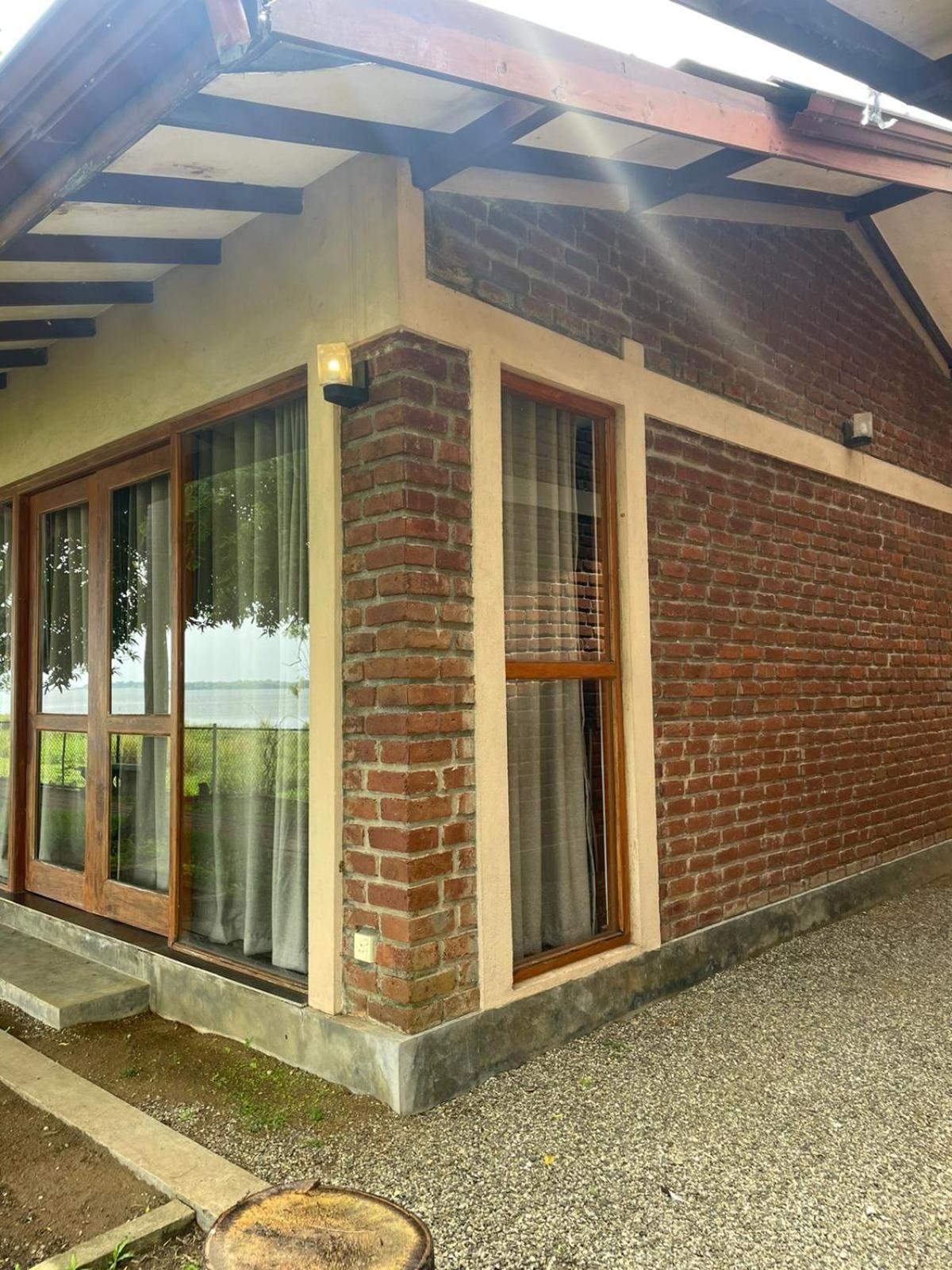 Hotel Lake Park Polonnaruwa Ngoại thất bức ảnh